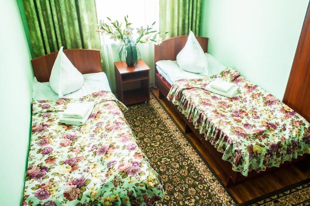 קראקול Park Hotel&Hostel מראה חיצוני תמונה